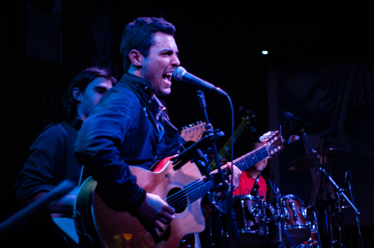 Melhores momentos do show da Banda Rebacca Neife, TonTon Jazz & Music Bar
