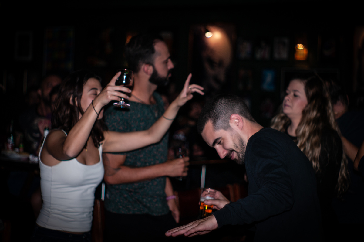 Melhores momentos do show da Banda Rebacca Neife, TonTon Jazz & Music Bar
