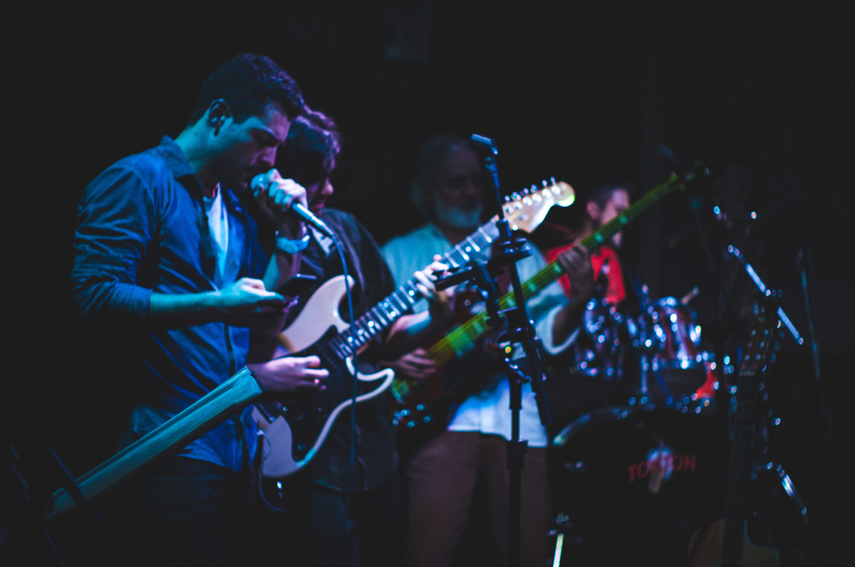 Melhores momentos do show da Banda Rebacca Neife, TonTon Jazz & Music Bar
