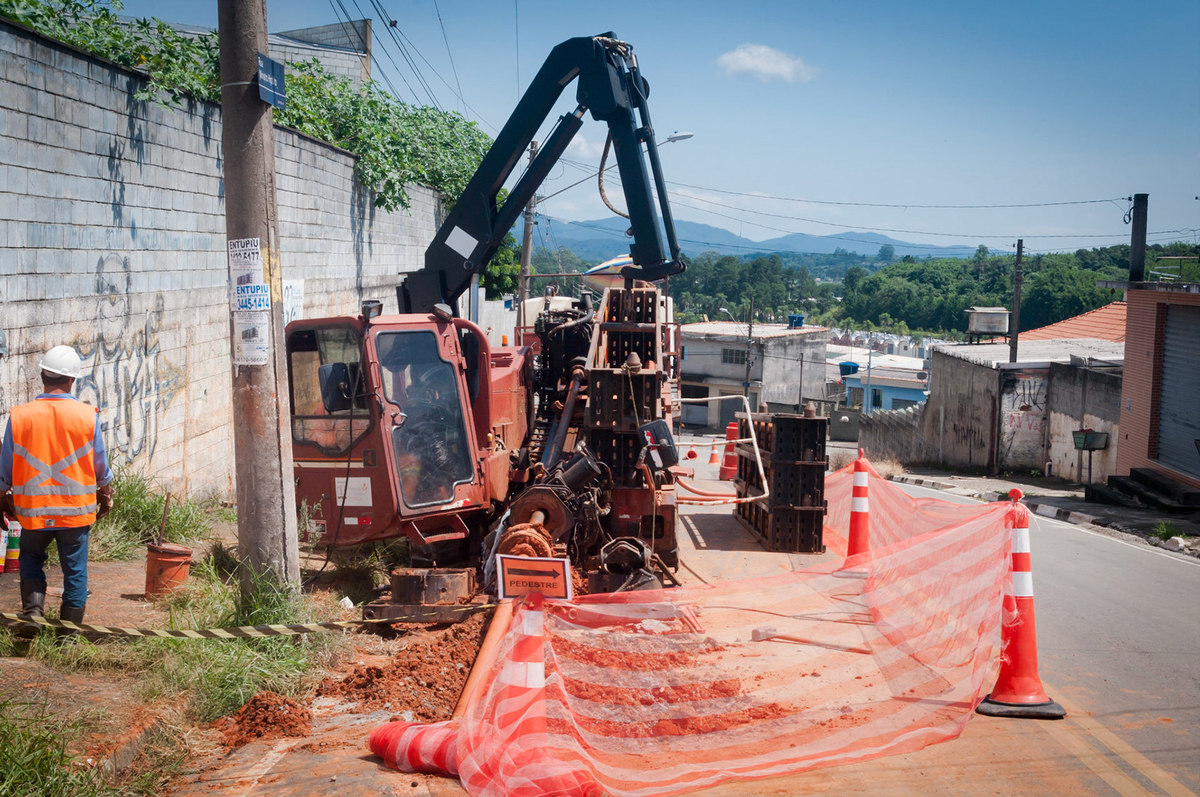 Registro das etapas de Obra de Perfuração Horizontal Direcional, HDD, para uso em material de comunicação e relatórios internos da Empresa
