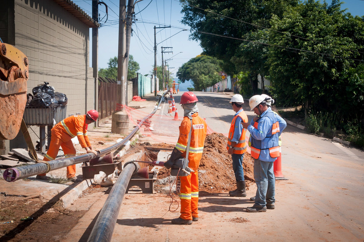 Registro das etapas de Obra de Perfuração Horizontal Direcional, HDD, para uso em material de comunicação e relatórios internos da Empresa

