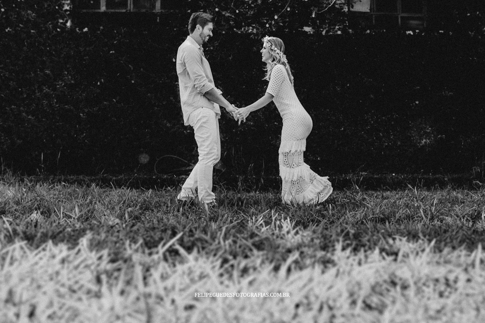 casal de frente um para o outro