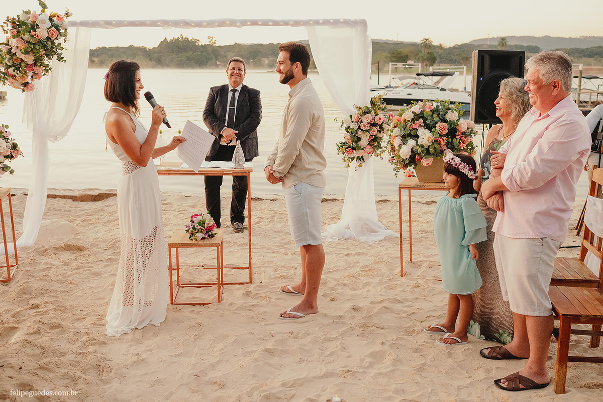 cerimônia pé na areia interior de sp