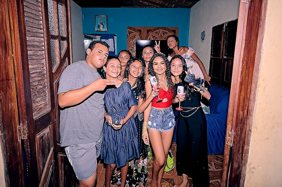 amigos layla  festa de 15 anos farias