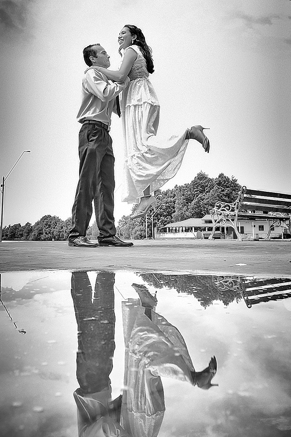 noiva levanta a noiva