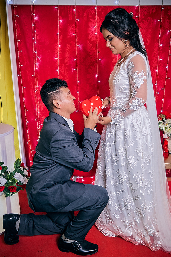 NOIVO ENTREGA O SEU CORAÇÃO PRA NOIVA