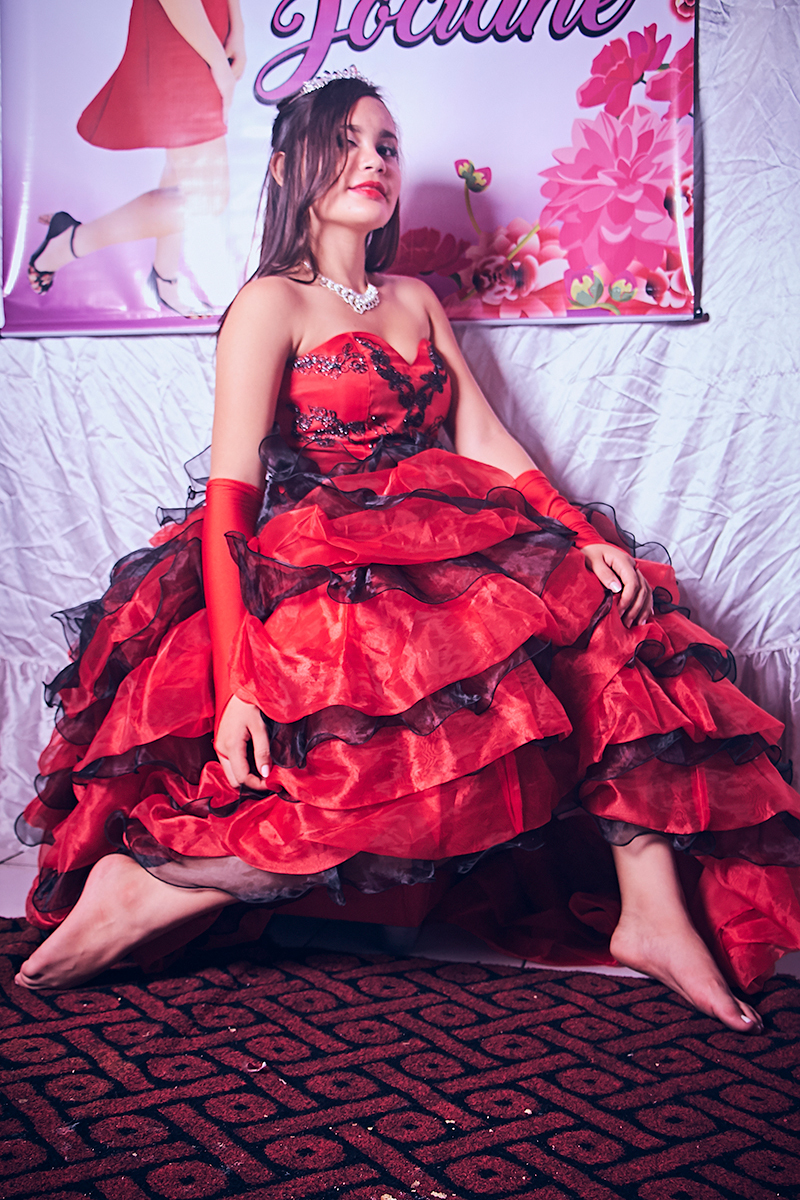 debutante bem no estilo uma modelo