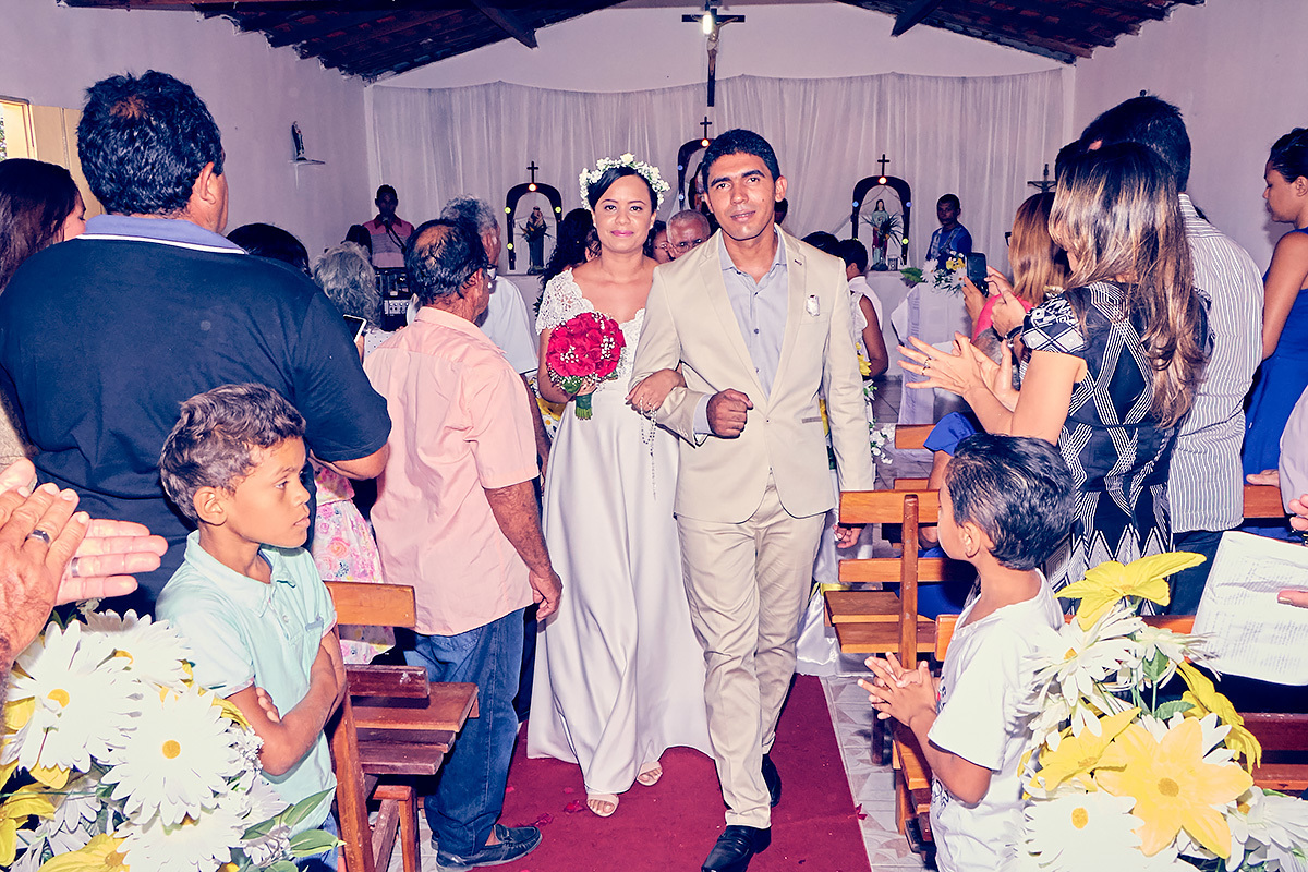 saída dos noivos-igraja-santa-ana