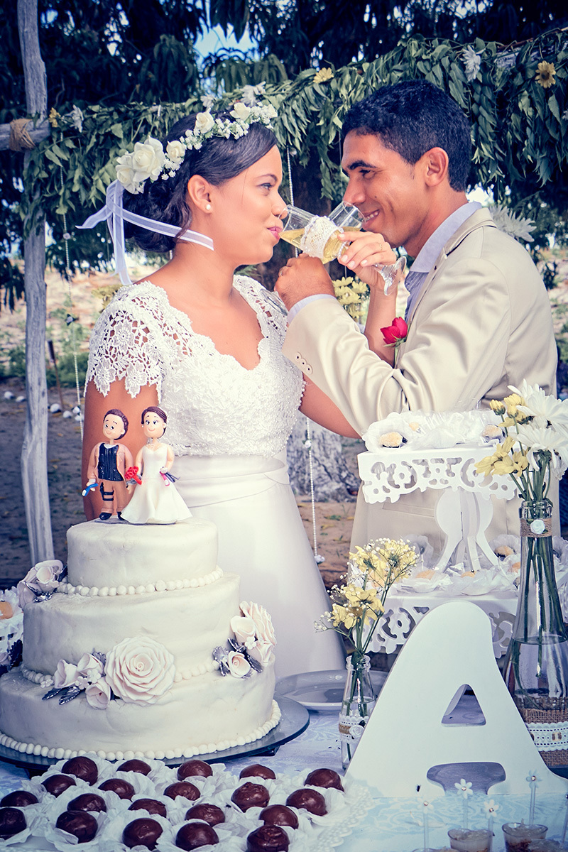 brinde dos recém casados em curva grande interior de araioses