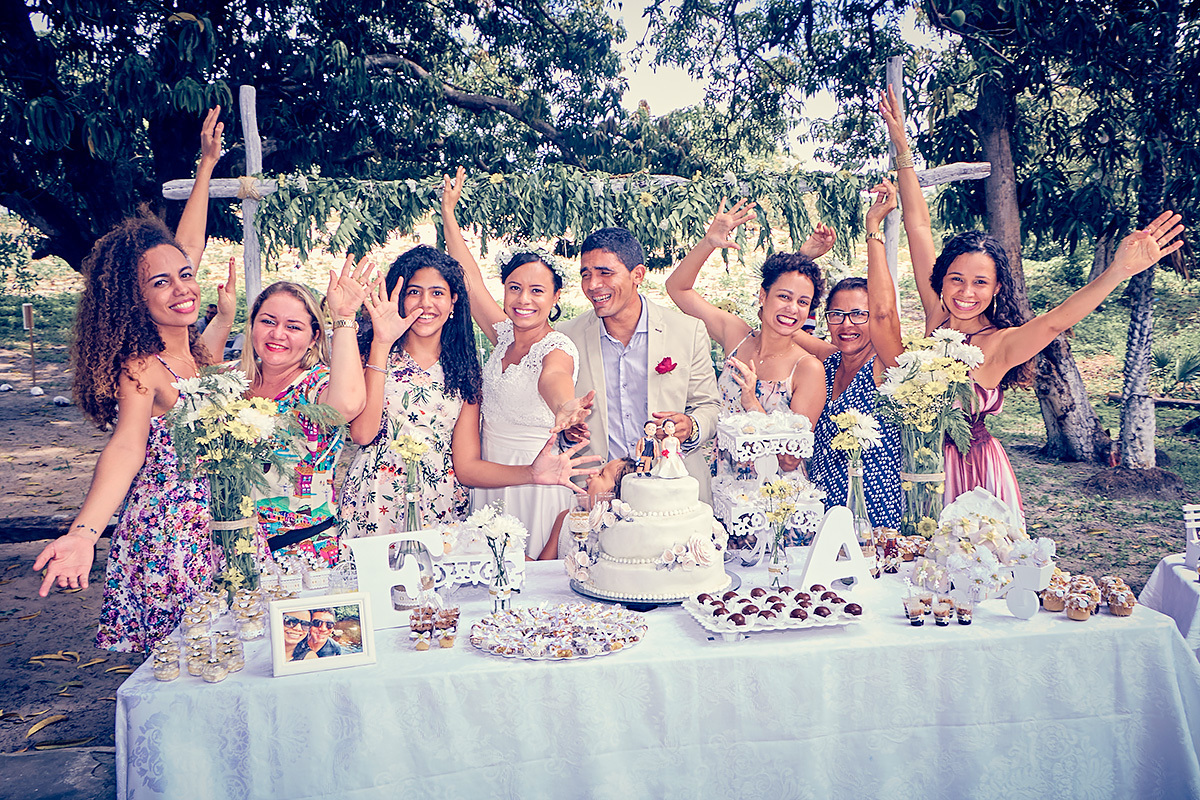 alegria total dos recém casados em curva grande