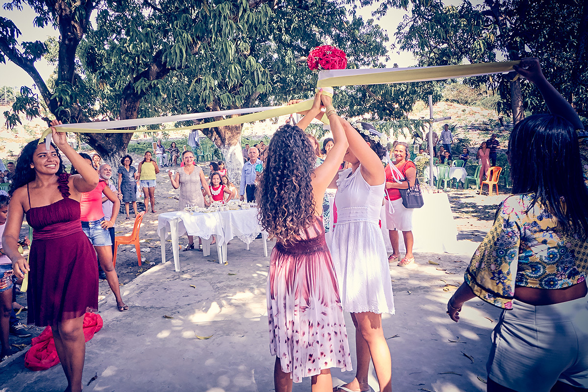 buque na fita ,casamento no interior,festa,racho verde