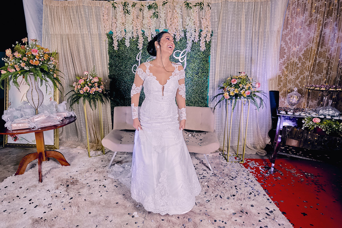 VESTIDO DE NOIVA ,FESTA