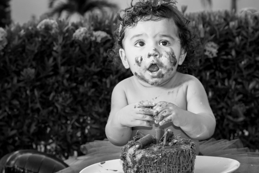 THAEMY COMENDO BOLO