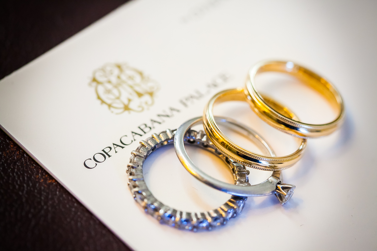 Fotografia de casamento, fotos de casamento, noiva, Fotógrafo no Porto, em Portugal. Fotógrafo de casamentos no Porto, Portugal. Fotos espontaneas, fotos naturais, fotos românticas, fotografia criativa. Casal apaixonado. Melhor fotógrafo de Portugal