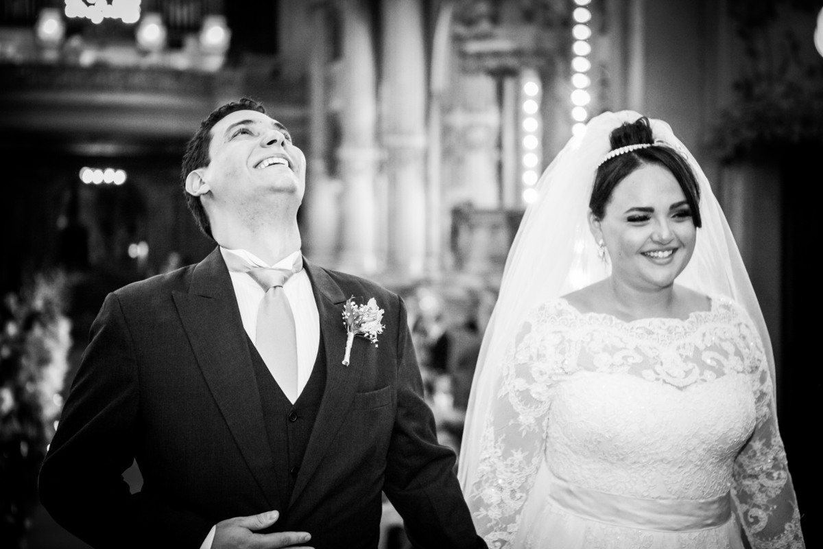 Fotografia de casamento, fotos de casamento, noiva, Fotógrafo no Porto, em Portugal. Fotógrafo de casamentos no Porto, Portugal. Fotos espontaneas, fotos naturais, fotos românticas, fotografia criativa. Casal apaixonado. Melhor fotógrafo de Portugal