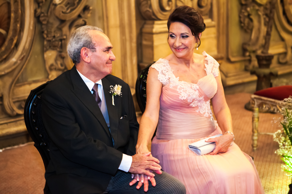 Fotografia de casamento, fotos de casamento, noiva, Fotógrafo no Porto, em Portugal. Fotógrafo de casamentos no Porto, Portugal. Fotos espontaneas, fotos naturais, fotos românticas, fotografia criativa. Casal apaixonado. Melhor fotógrafo de Portugal