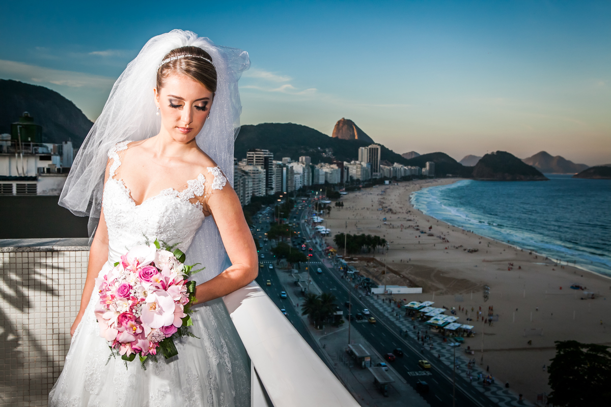 Fotografia de casamento, fotos de casamento, noiva, Fotógrafo no Porto, em Portugal. Fotógrafo de casamentos no Porto, Portugal. Fotos espontaneas, fotos naturais, fotos românticas, fotografia criativa. Casal apaixonado. Melhor fotógrafo de Portugal