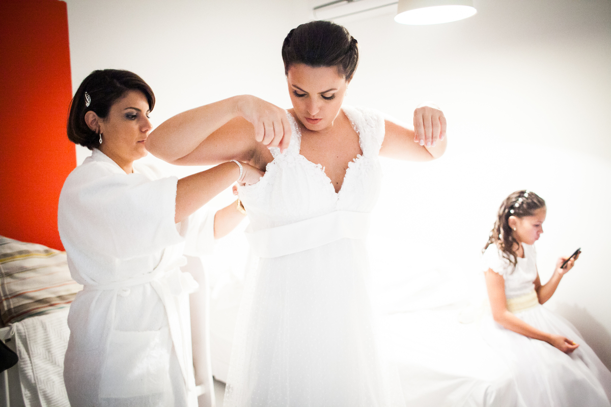 Fotografia de casamento, fotos de casamento, noiva, Fotógrafo no Porto, em Portugal. Fotógrafo de casamentos no Porto, Portugal. Fotos espontaneas, fotos naturais, fotos românticas, fotografia criativa. Casal apaixonado. Melhor fotógrafo de Portugal