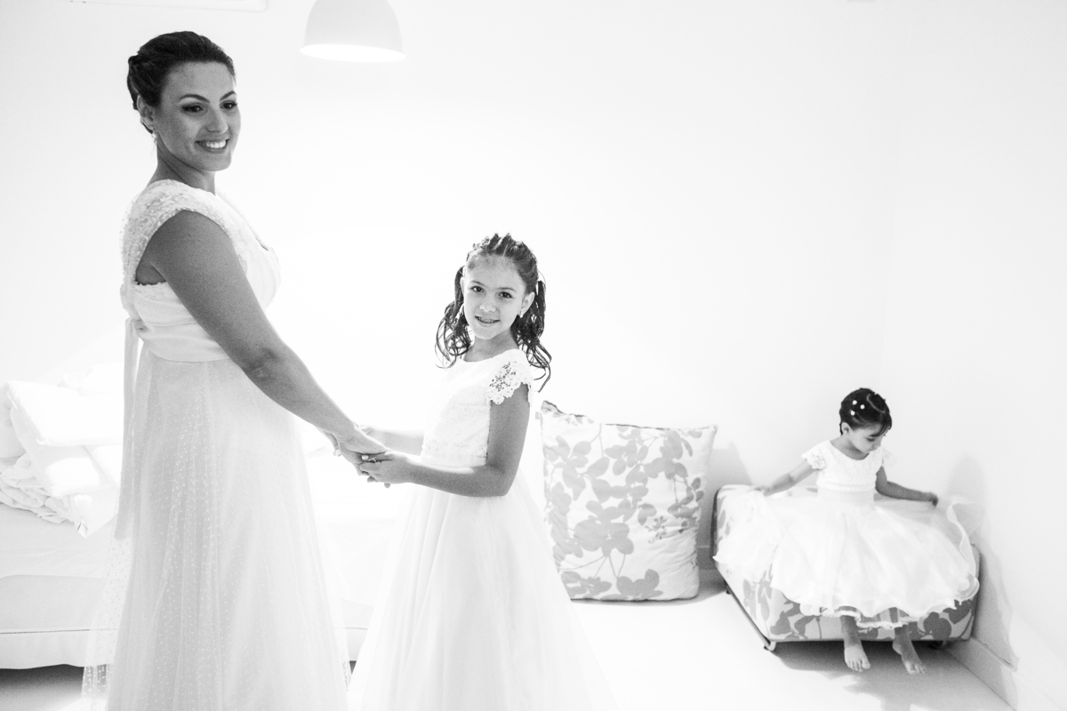 Fotografia de casamento, fotos de casamento, noiva, Fotógrafo no Porto, em Portugal. Fotógrafo de casamentos no Porto, Portugal. Fotos espontaneas, fotos naturais, fotos românticas, fotografia criativa. Casal apaixonado. Melhor fotógrafo de Portugal