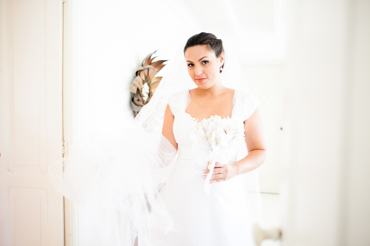 Fotografia de casamento, fotos de casamento, noiva, Fotógrafo no Porto, em Portugal. Fotógrafo de casamentos no Porto, Portugal. Fotos espontaneas, fotos naturais, fotos românticas, fotografia criativa. Casal apaixonado. Melhor fotógrafo de Portugal