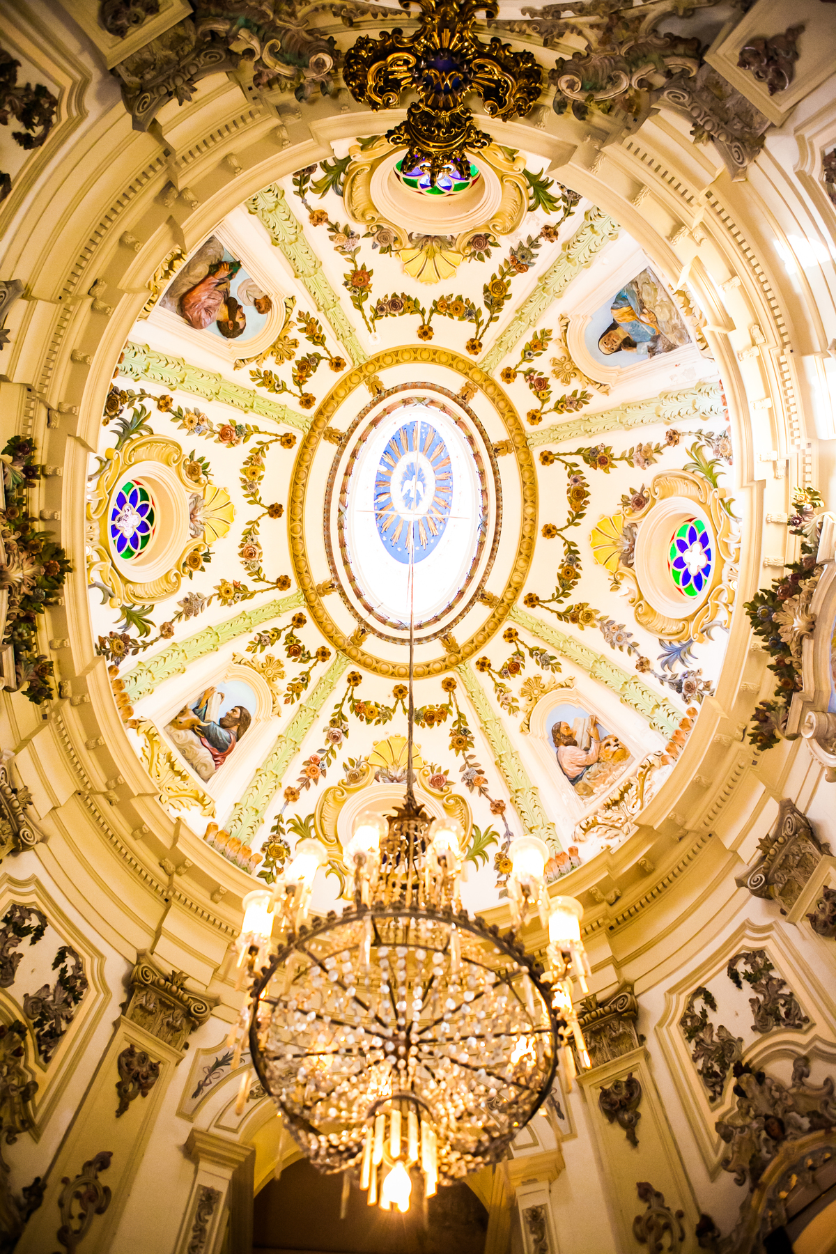 Fotografia de casamento, fotos de casamento, noiva, Fotógrafo no Porto, em Portugal. Fotógrafo de casamentos no Porto, Portugal. Fotos espontaneas, fotos naturais, fotos românticas, fotografia criativa. Casal apaixonado. Melhor fotógrafo de Portugal
