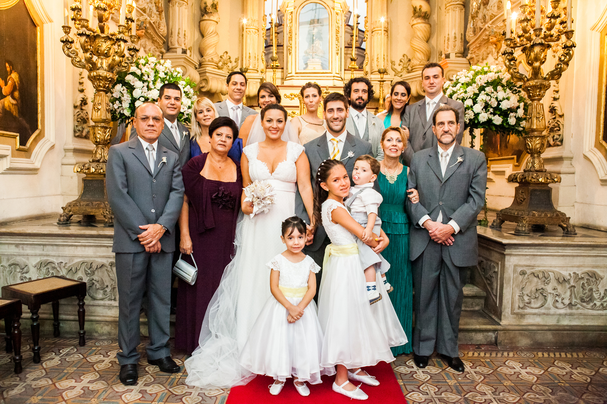 Fotografia de casamento, fotos de casamento, noiva, Fotógrafo no Porto, em Portugal. Fotógrafo de casamentos no Porto, Portugal. Fotos espontaneas, fotos naturais, fotos românticas, fotografia criativa. Casal apaixonado. Melhor fotógrafo de Portugal