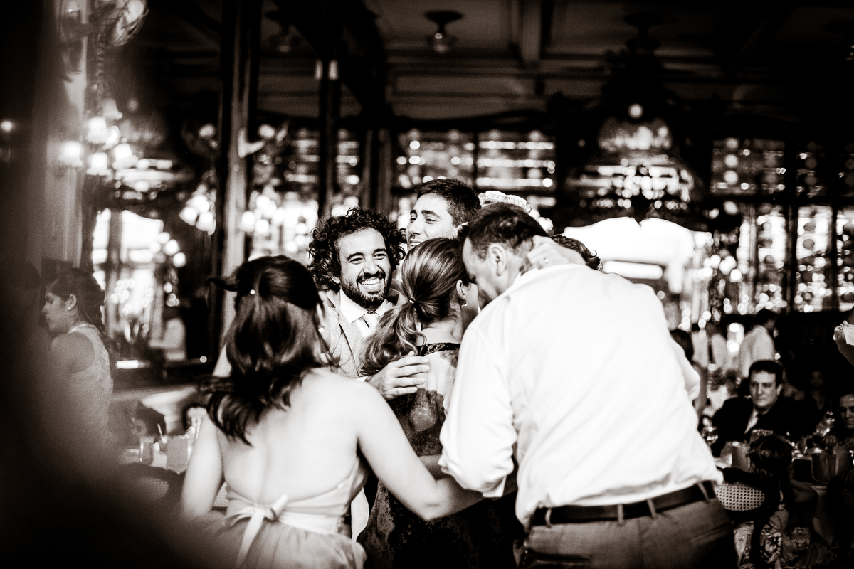 Fotografia de casamento, fotos de casamento, noiva, Fotógrafo no Porto, em Portugal. Fotógrafo de casamentos no Porto, Portugal. Fotos espontaneas, fotos naturais, fotos românticas, fotografia criativa. Casal apaixonado. Melhor fotógrafo de Portugal