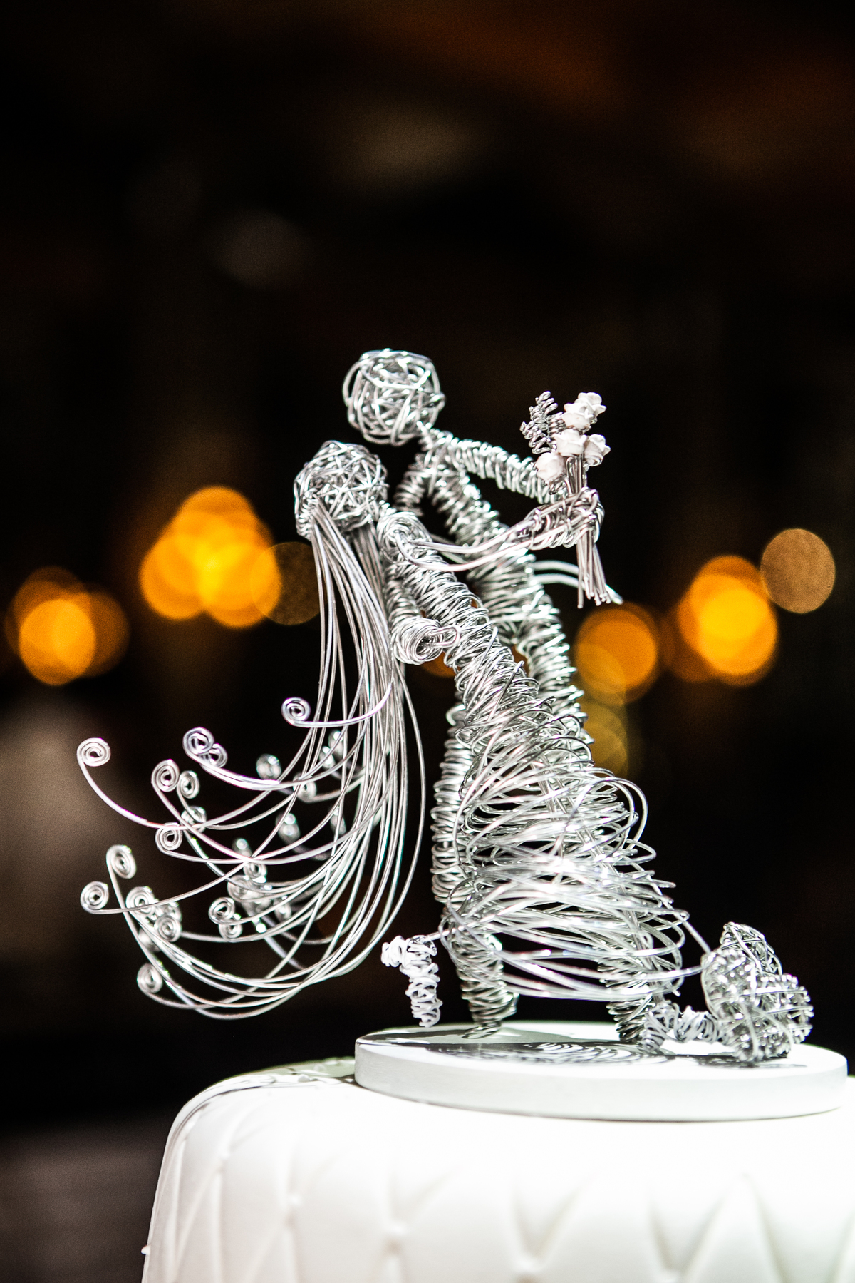 Fotografia de casamento, fotos de casamento, noiva, Fotógrafo no Porto, em Portugal. Fotógrafo de casamentos no Porto, Portugal. Fotos espontaneas, fotos naturais, fotos românticas, fotografia criativa. Casal apaixonado. Melhor fotógrafo de Portugal