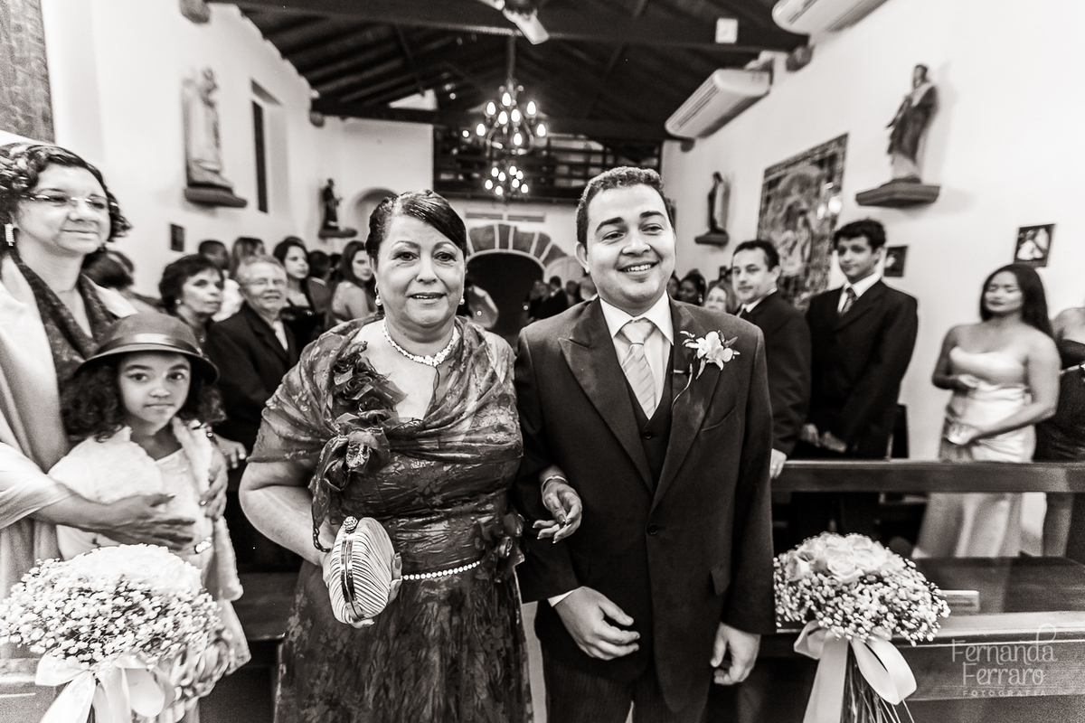 Fotografia de casamento, fotos de casamento, noiva, Fotógrafo no Porto, em Portugal. Fotógrafo de casamentos no Porto, Portugal. Fotos espontaneas, fotos naturais, fotos românticas, fotografia criativa. Casal apaixonado. Melhor fotógrafo de Portugal