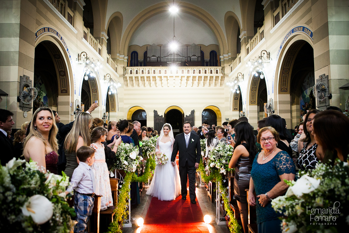 Fotografia de casamento, fotos de casamento, noiva, Fotógrafo no Porto, em Portugal. Fotógrafo de casamentos no Porto, Portugal. Fotos espontaneas, fotos naturais, fotos românticas, fotografia criativa. Casal apaixonado. Melhor fotógrafo de Portugal