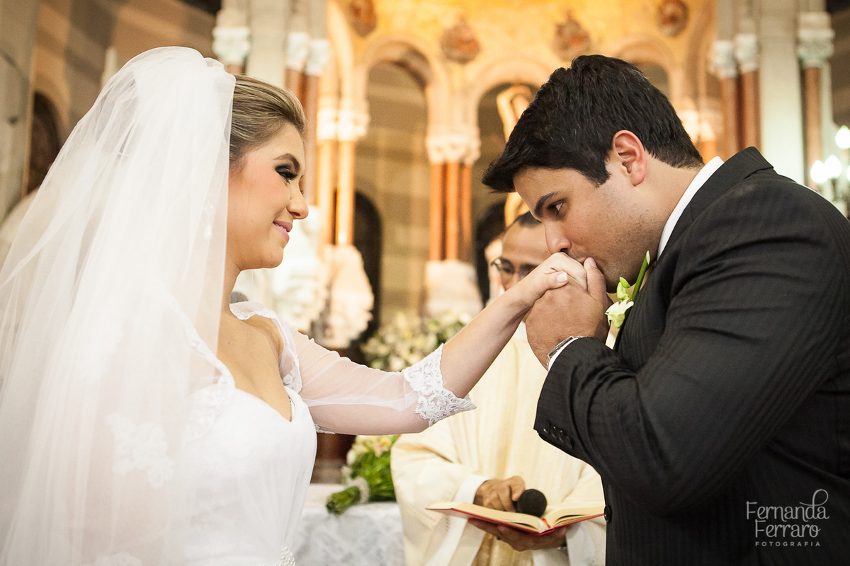 Fotografia de casamento, fotos de casamento, noiva, Fotógrafo no Porto, em Portugal. Fotógrafo de casamentos no Porto, Portugal. Fotos espontaneas, fotos naturais, fotos românticas, fotografia criativa. Casal apaixonado. Melhor fotógrafo de Portugal