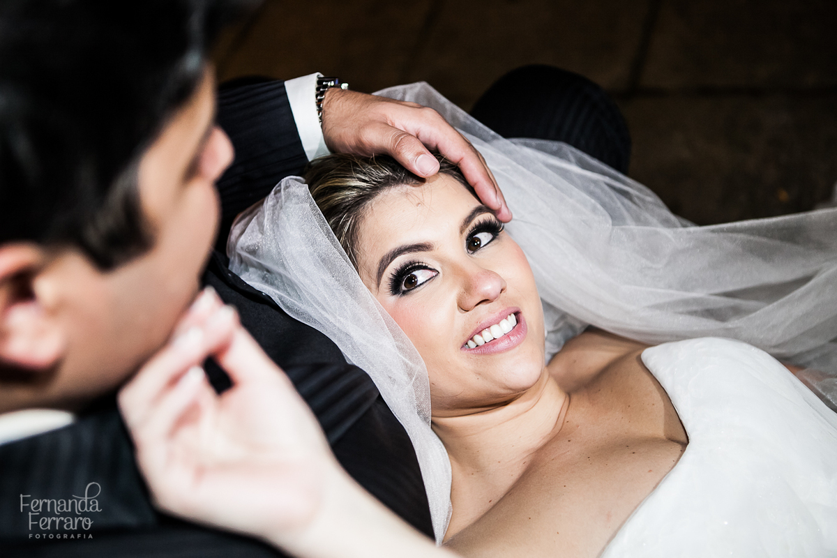 Fotografia de casamento, fotos de casamento, noiva, Fotógrafo no Porto, em Portugal. Fotógrafo de casamentos no Porto, Portugal. Fotos espontaneas, fotos naturais, fotos românticas, fotografia criativa. Casal apaixonado. Melhor fotógrafo de Portugal