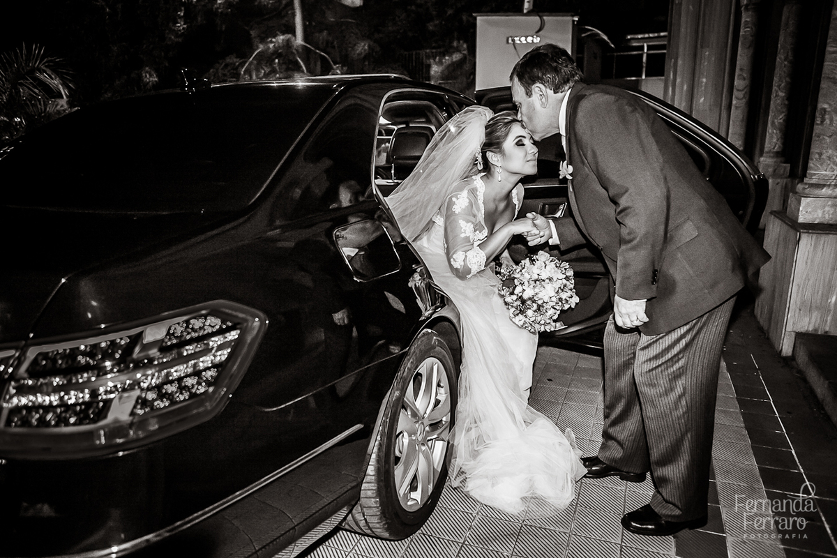 Fotografia de casamento, fotos de casamento, noiva, Fotógrafo no Porto, em Portugal. Fotógrafo de casamentos no Porto, Portugal. Fotos espontaneas, fotos naturais, fotos românticas, fotografia criativa. Casal apaixonado. Melhor fotógrafo de Portugal