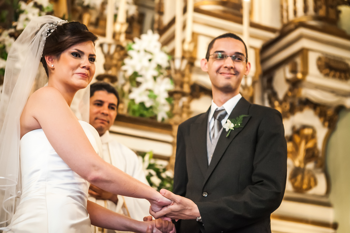 Fotografia de casamento, fotos de casamento, noiva, Fotógrafo no Porto, em Portugal. Fotógrafo de casamentos no Porto, Portugal. Fotos espontaneas, fotos naturais, fotos românticas, fotografia criativa. Casal apaixonado. Melhor fotógrafo de Portugal