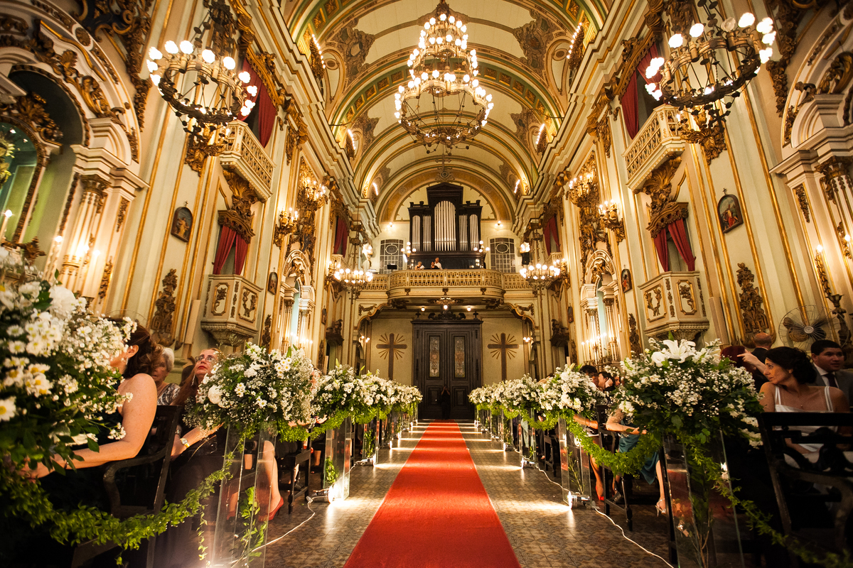 Fotografia de casamento, fotos de casamento, noiva, Fotógrafo no Porto, em Portugal. Fotógrafo de casamentos no Porto, Portugal. Fotos espontaneas, fotos naturais, fotos românticas, fotografia criativa. Casal apaixonado. Melhor fotógrafo de Portugal