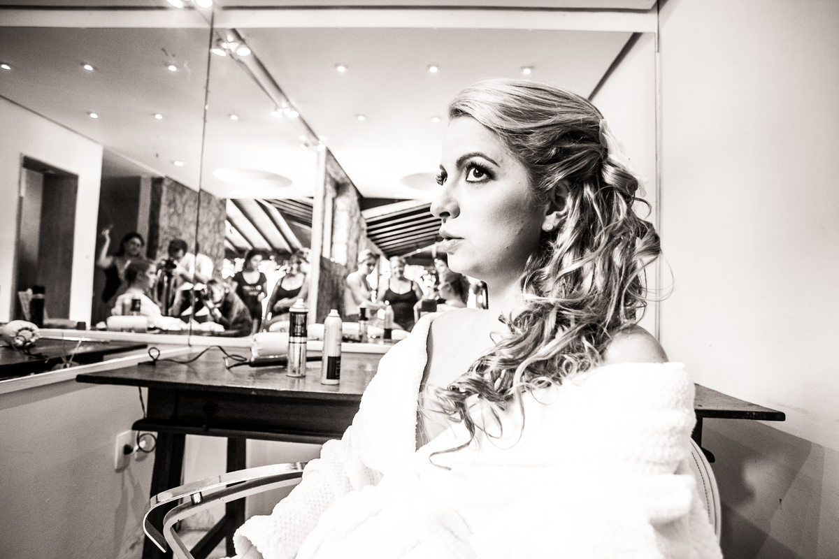 Fotografia de casamento, fotos de casamento, noiva, Fotógrafo no Porto, em Portugal. Fotógrafo de casamentos no Porto, Portugal. Fotos espontaneas, fotos naturais, fotos românticas, fotografia criativa. Casal apaixonado. Melhor fotógrafo de Portugal