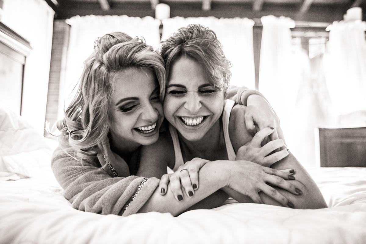 Fotografia de casamento, fotos de casamento, noiva, Fotógrafo no Porto, em Portugal. Fotógrafo de casamentos no Porto, Portugal. Fotos espontaneas, fotos naturais, fotos românticas, fotografia criativa. Casal apaixonado. Melhor fotógrafo de Portugal