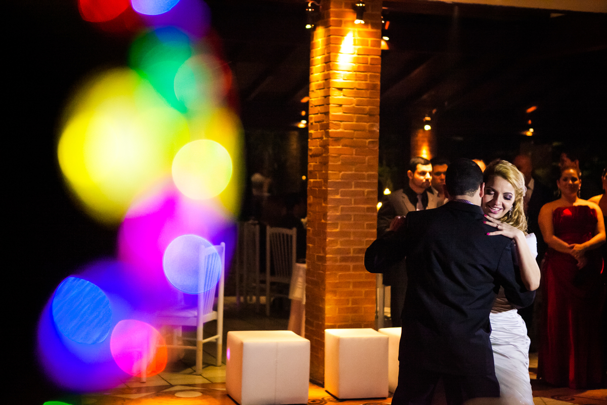 Fotografia de casamento, fotos de casamento, noiva, Fotógrafo no Porto, em Portugal. Fotógrafo de casamentos no Porto, Portugal. Fotos espontaneas, fotos naturais, fotos românticas, fotografia criativa. Casal apaixonado. Melhor fotógrafo de Portugal