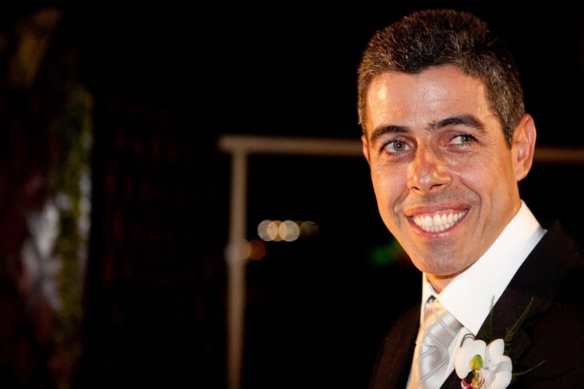 Fotografia de casamento, fotos de casamento, noiva, Fotógrafo no Porto, em Portugal. Fotógrafo de casamentos no Porto, Portugal. Fotos espontaneas, fotos naturais, fotos românticas, fotografia criativa. Casal apaixonado. Melhor fotógrafo de Portugal