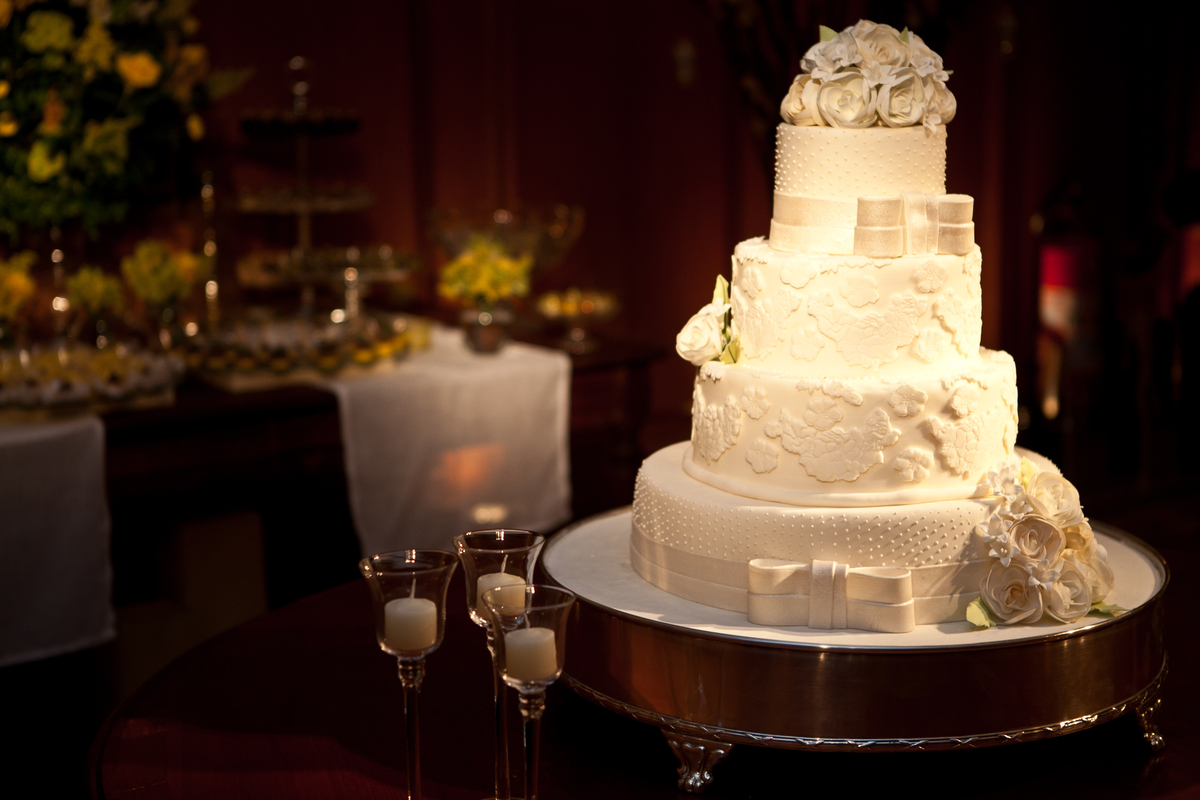 Fotografia de casamento, fotos de casamento, noiva, Fotógrafo no Porto, em Portugal. Fotógrafo de casamentos no Porto, Portugal. Fotos espontaneas, fotos naturais, fotos românticas, fotografia criativa. Casal apaixonado. Melhor fotógrafo de Portugal
