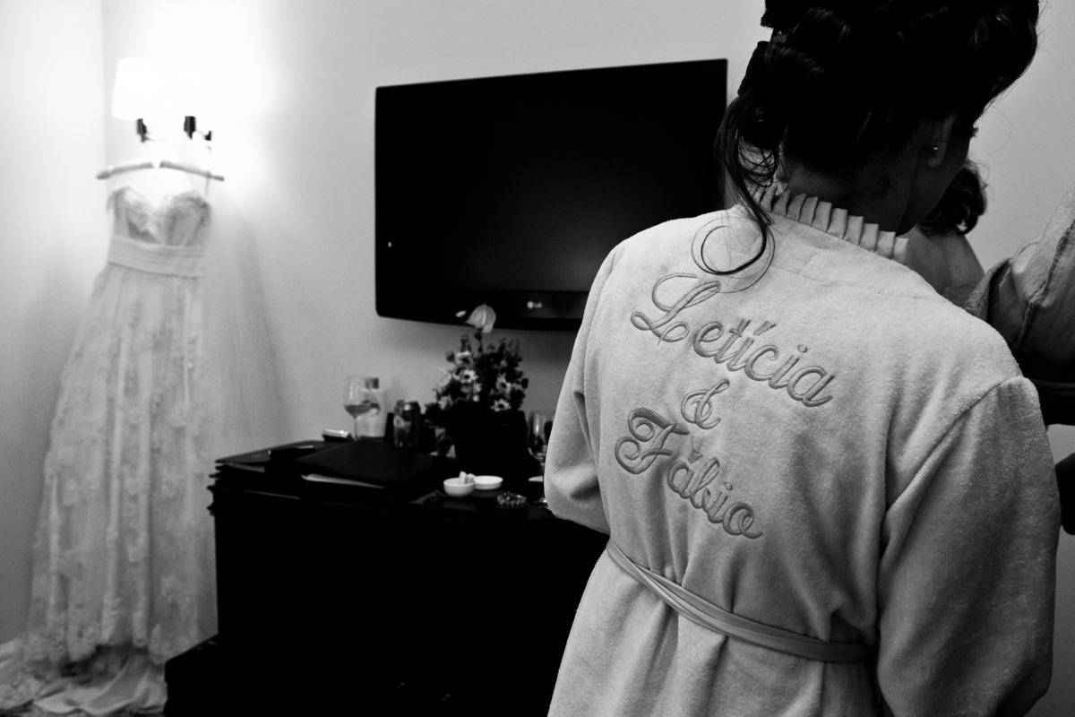 Fotografia de casamento, fotos de casamento, noiva, Fotógrafo no Porto, em Portugal. Fotógrafo de casamentos no Porto, Portugal. Fotos espontaneas, fotos naturais, fotos românticas, fotografia criativa. Casal apaixonado. Melhor fotógrafo de Portugal