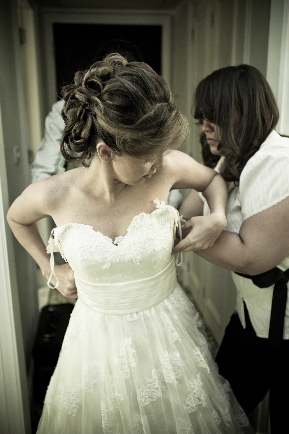 Fotografia de casamento, fotos de casamento, noiva, Fotógrafo no Porto, em Portugal. Fotógrafo de casamentos no Porto, Portugal. Fotos espontaneas, fotos naturais, fotos românticas, fotografia criativa. Casal apaixonado. Melhor fotógrafo de Portugal