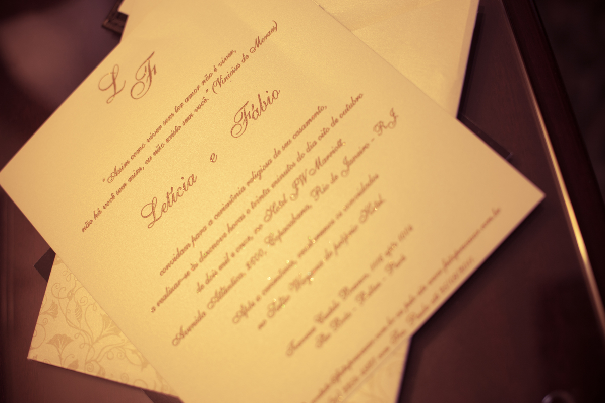 Fotografia de casamento, fotos de casamento, noiva, Fotógrafo no Porto, em Portugal. Fotógrafo de casamentos no Porto, Portugal. Fotos espontaneas, fotos naturais, fotos românticas, fotografia criativa. Casal apaixonado. Melhor fotógrafo de Portugal