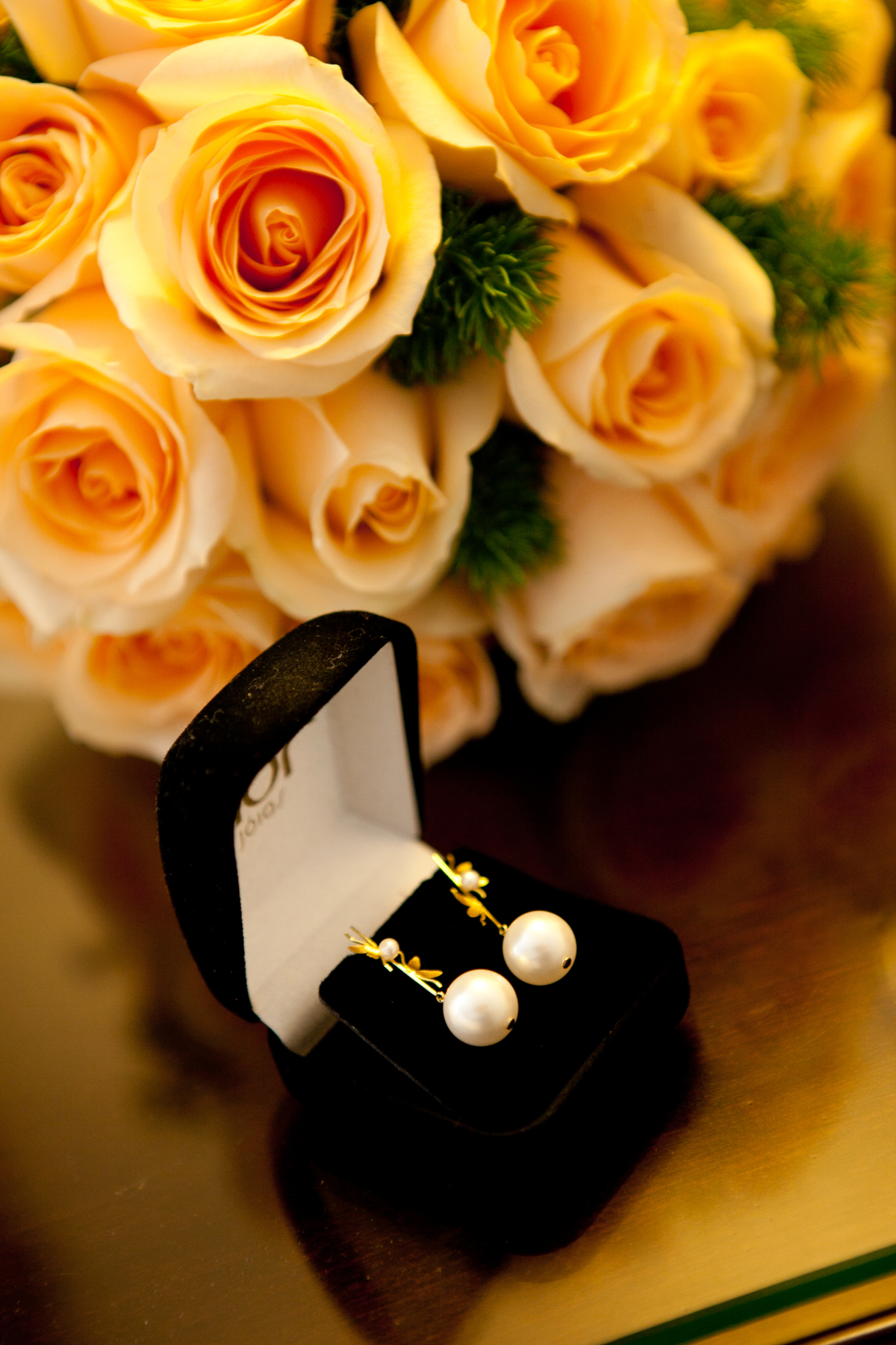 Fotografia de casamento, fotos de casamento, noiva, Fotógrafo no Porto, em Portugal. Fotógrafo de casamentos no Porto, Portugal. Fotos espontaneas, fotos naturais, fotos românticas, fotografia criativa. Casal apaixonado. Melhor fotógrafo de Portugal