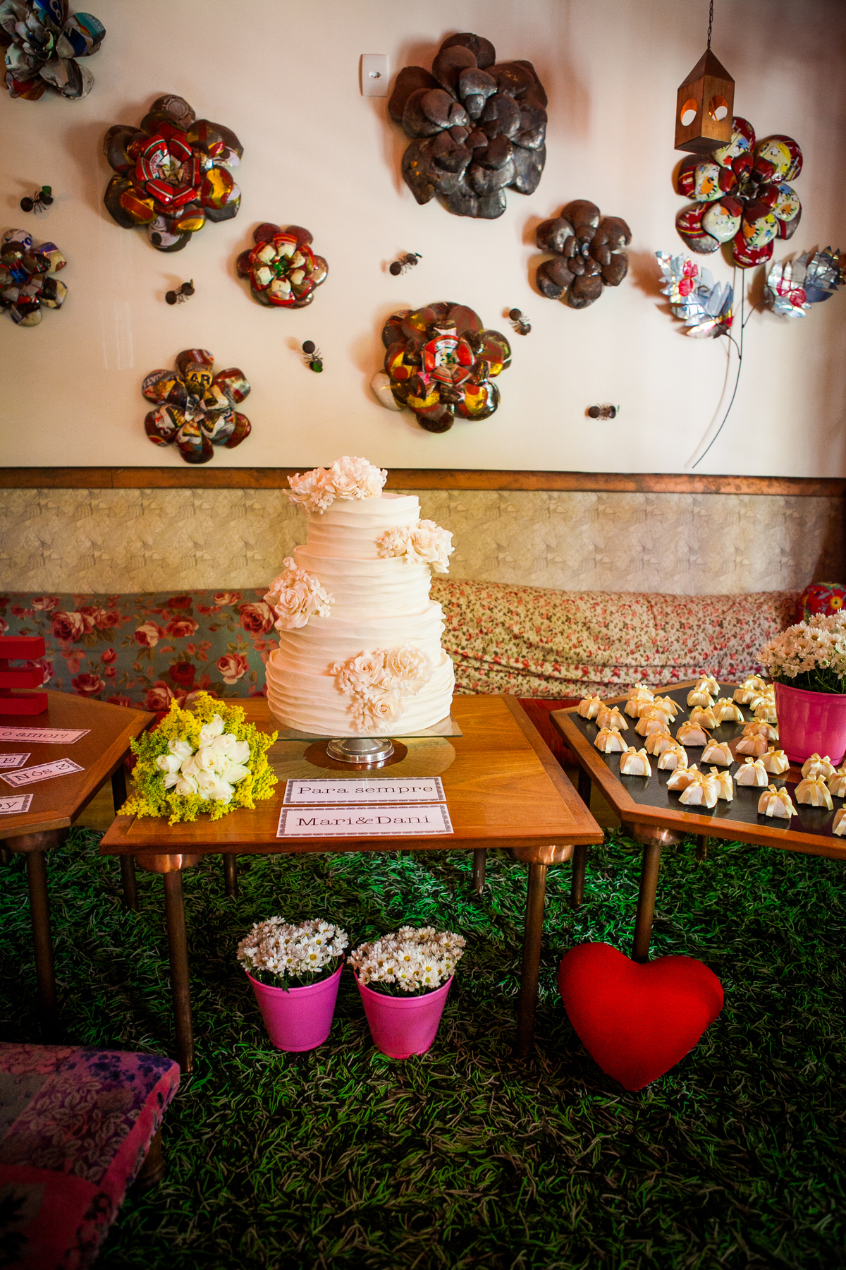 Fotografia de casamento, fotos de casamento, noiva, Fotógrafo no Porto, em Portugal. Fotógrafo de casamentos no Porto, Portugal. Fotos espontaneas, fotos naturais, fotos românticas, fotografia criativa. Casal apaixonado. Melhor fotógrafo de Portugal