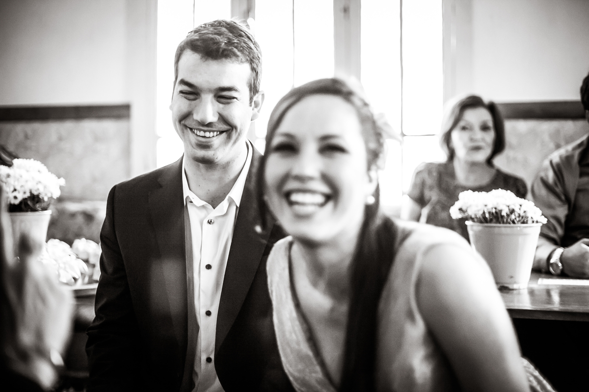 Fotografia de casamento, fotos de casamento, noiva, Fotógrafo no Porto, em Portugal. Fotógrafo de casamentos no Porto, Portugal. Fotos espontaneas, fotos naturais, fotos românticas, fotografia criativa. Casal apaixonado. Melhor fotógrafo de Portugal