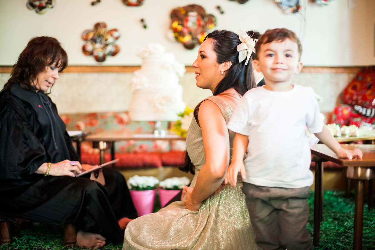 Fotografia de casamento, fotos de casamento, noiva, Fotógrafo no Porto, em Portugal. Fotógrafo de casamentos no Porto, Portugal. Fotos espontaneas, fotos naturais, fotos românticas, fotografia criativa. Casal apaixonado. Melhor fotógrafo de Portugal