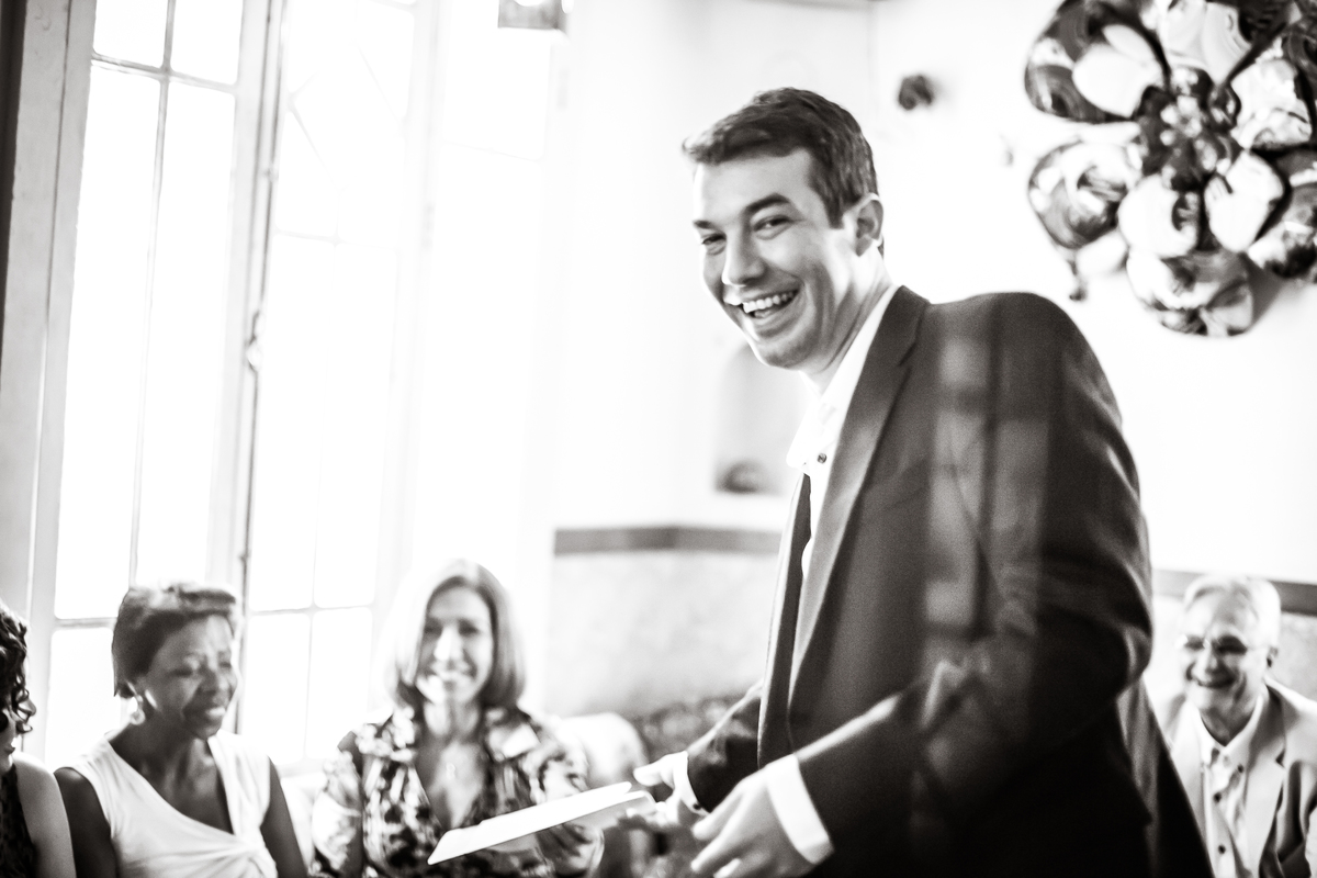 Fotografia de casamento, fotos de casamento, noiva, Fotógrafo no Porto, em Portugal. Fotógrafo de casamentos no Porto, Portugal. Fotos espontaneas, fotos naturais, fotos românticas, fotografia criativa. Casal apaixonado. Melhor fotógrafo de Portugal