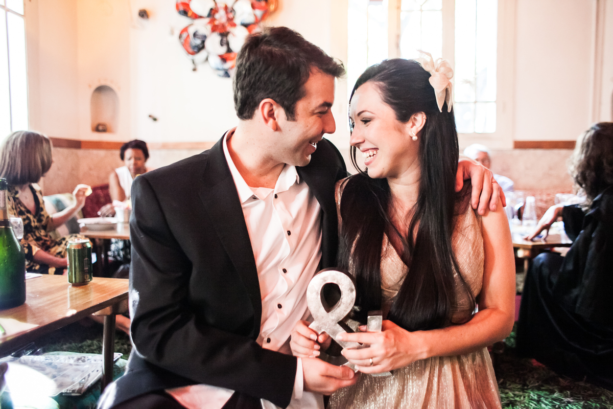 Fotografia de casamento, fotos de casamento, noiva, Fotógrafo no Porto, em Portugal. Fotógrafo de casamentos no Porto, Portugal. Fotos espontaneas, fotos naturais, fotos românticas, fotografia criativa. Casal apaixonado. Melhor fotógrafo de Portugal