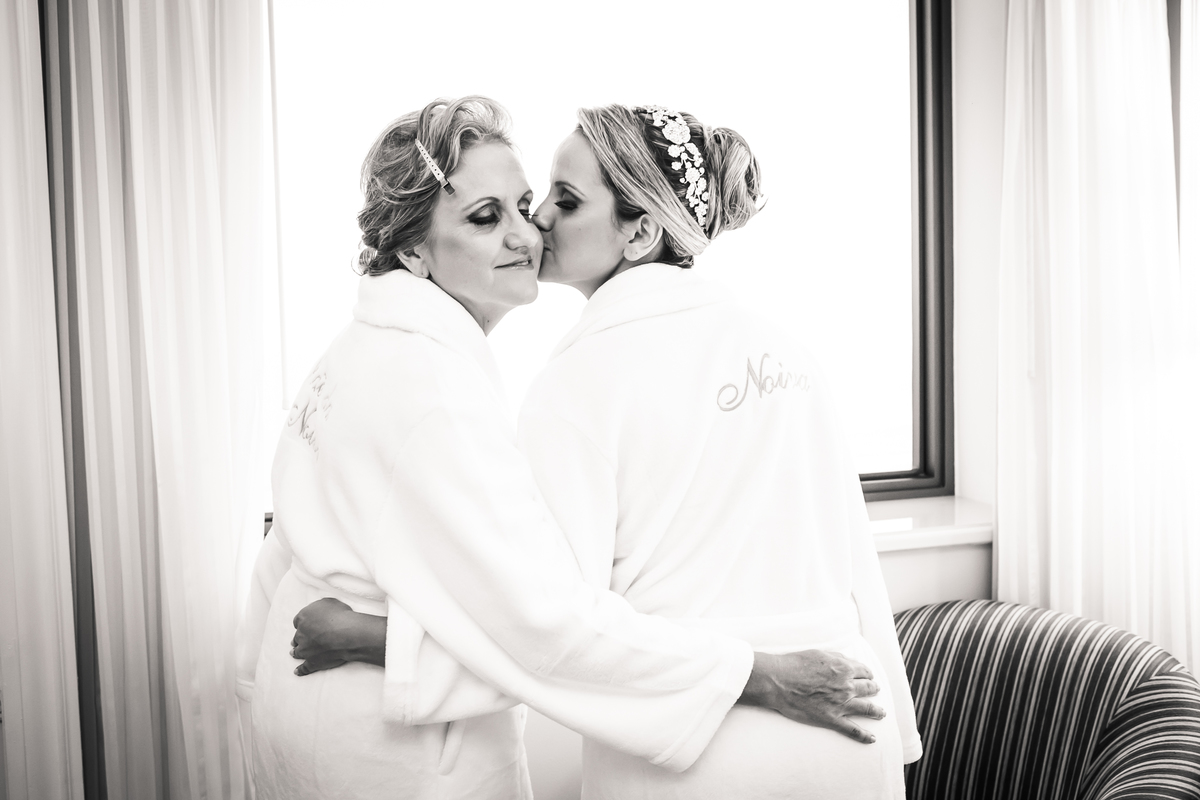 Fotografia de casamento, fotos de casamento, noiva, Fotógrafo no Porto, em Portugal. Fotógrafo de casamentos no Porto, Portugal. Fotos espontaneas, fotos naturais, fotos românticas, fotografia criativa. Casal apaixonado. Melhor fotógrafo de Portugal